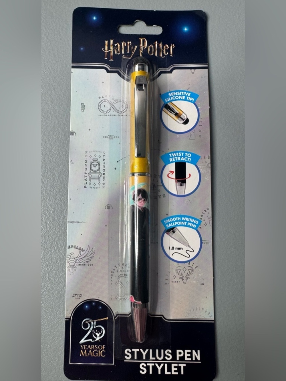 Harry Potter 25 Years of Magic Stylus & Ballpoint Pen Black & Yellow smooth writ